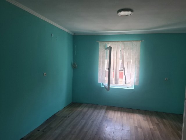 Eladó családi ház, Békésen 12.9 M Ft, 1+2 szobás