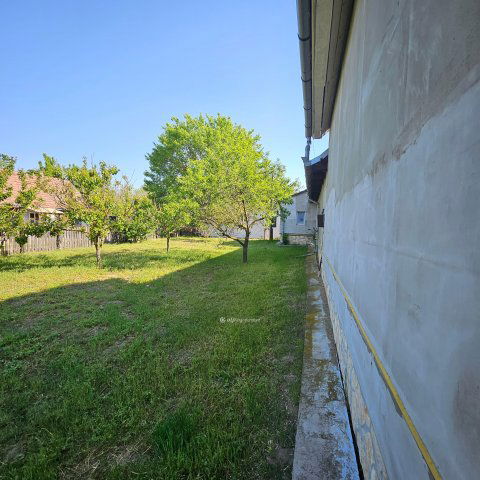 Eladó ipari ingatlan, Nyáregyházán 310 M Ft