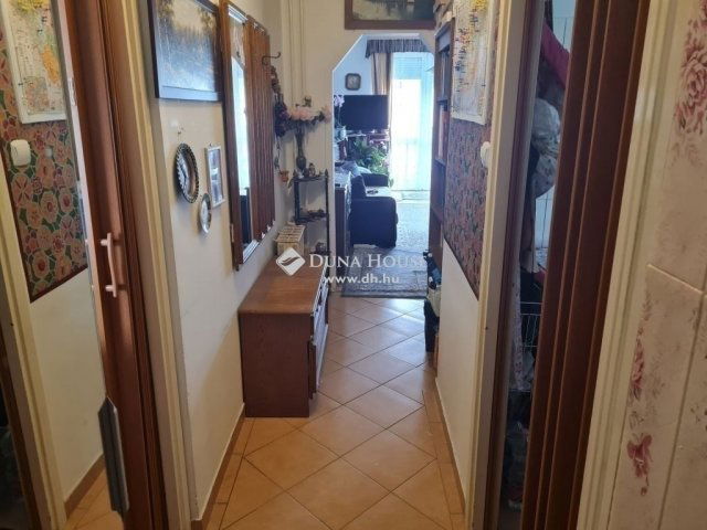 Eladó panellakás, Budapesten, XIV. kerületben 68 M Ft, 1+1 szobás