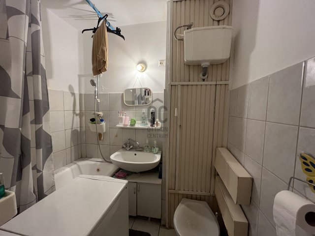 Eladó panellakás, Debrecenben 54 M Ft, 2 szobás