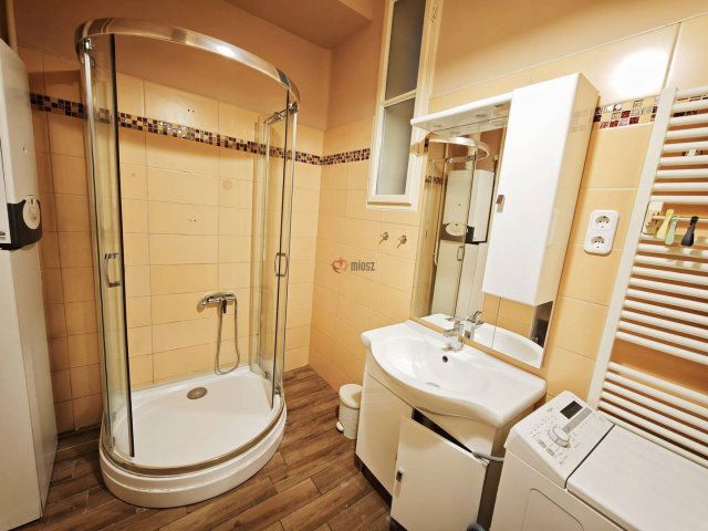 Eladó téglalakás, Szegeden, Vadász utcában 82 M Ft, 3 szobás