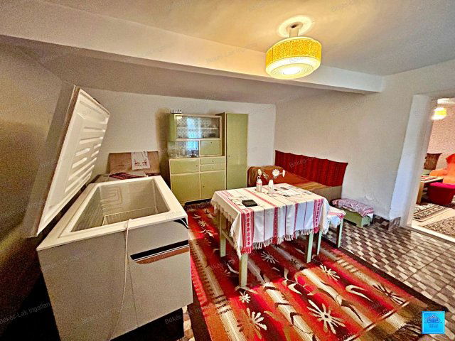 Eladó családi ház, Békésen 10.99 M Ft, 3 szobás