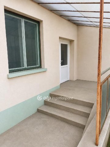 Eladó családi ház, Szilsárkányon 25.99 M Ft, 3 szobás