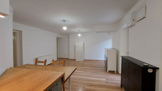 Eladó téglalakás, Budapesten, XIV. kerületben, Czobor utcában