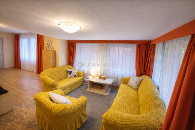 Eladó családi ház, Budapesten, IV. kerületben 98 M Ft, 3 szobás