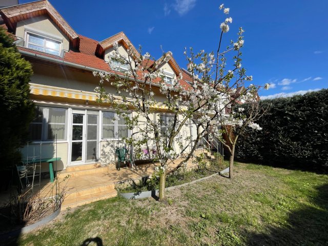 Eladó sorház, Budapesten, XXII. kerületben 159.99 M Ft, 4 szobás