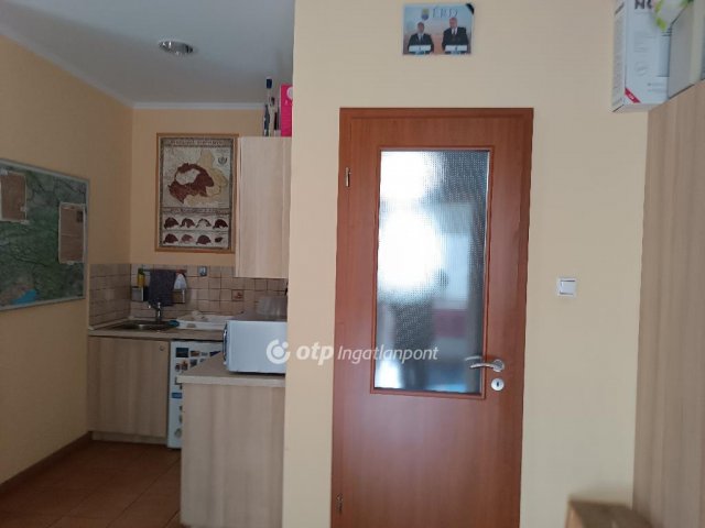 Eladó ipari ingatlan, Érden 350 M Ft / költözzbe.hu