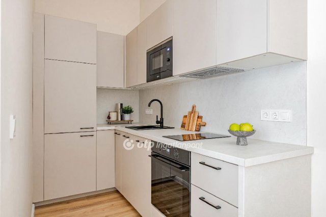 Eladó téglalakás, Budapesten, I. kerületben 119.9 M Ft