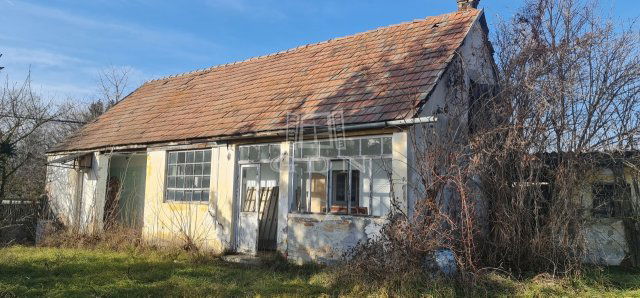 Eladó családi ház, Szigetbecsén 22.9 M Ft, 2 szobás