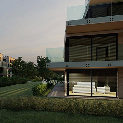 Eladó nyaraló, Siófokon 136 M Ft, 3 szobás