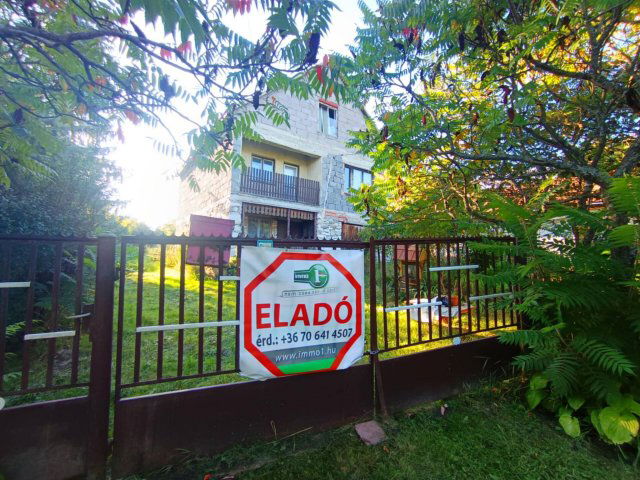 Eladó családi ház, Füzérkajatán 18 M Ft, 3 szobás