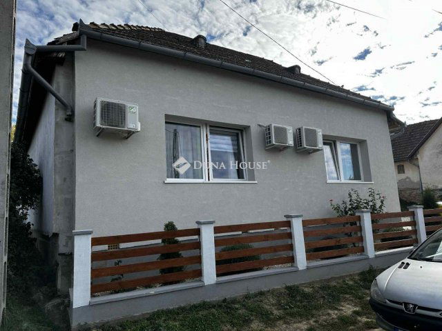 Eladó családi ház, Zicsen 29.5 M Ft, 4 szobás