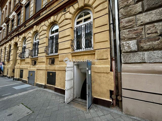 Kiadó üzlethelyiség, Budapesten, VII. kerületben 220 E Ft / hó