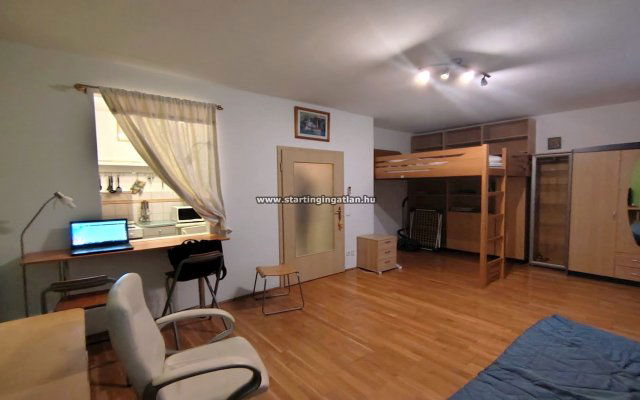 Kiadó téglalakás, albérlet, IX. kerületben, Berzenczey utcában