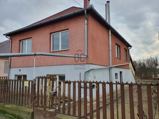 Eladó családi ház, Kisvárdán 55 M Ft, 4 szobás