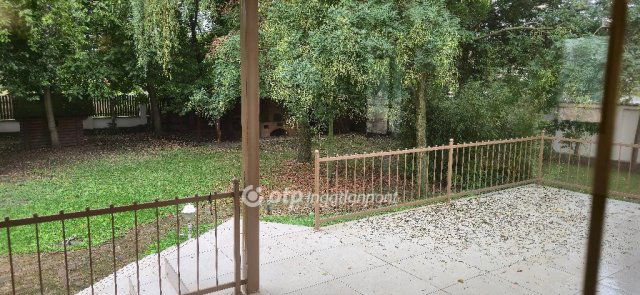 Eladó családi ház, Debrecenben 325 M Ft, 2+3 szobás