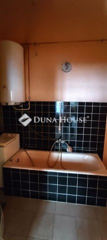 Eladó téglalakás, Sopronban 64.9 M Ft, 4 szobás