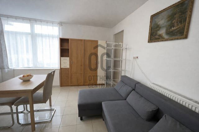 Eladó ipari ingatlan, Budapesten, IV. kerületben 95 M Ft