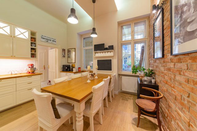 Eladó téglalakás, Budapesten, XII. kerületben 169.9 M Ft