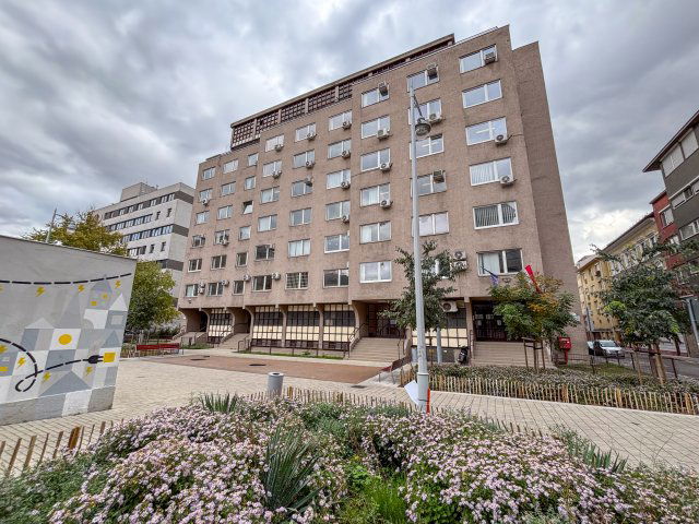 Eladó téglalakás, Budapesten, VIII. kerületben 69.9 M Ft