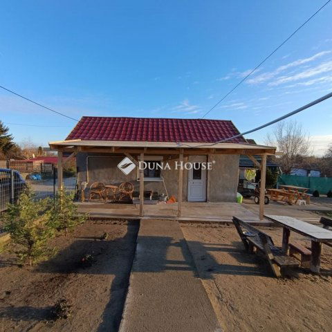 Eladó családi ház, Kecskeméten 29 M Ft, 1 szobás