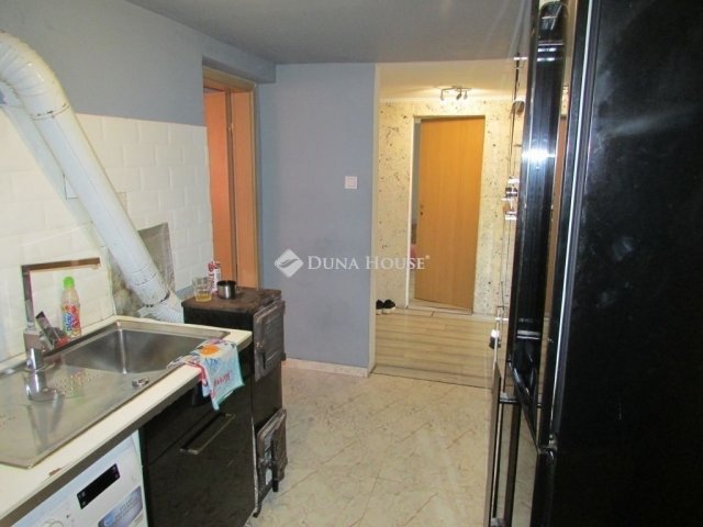 Eladó családi ház, Monorierdőn 34.5 M Ft, 3 szobás