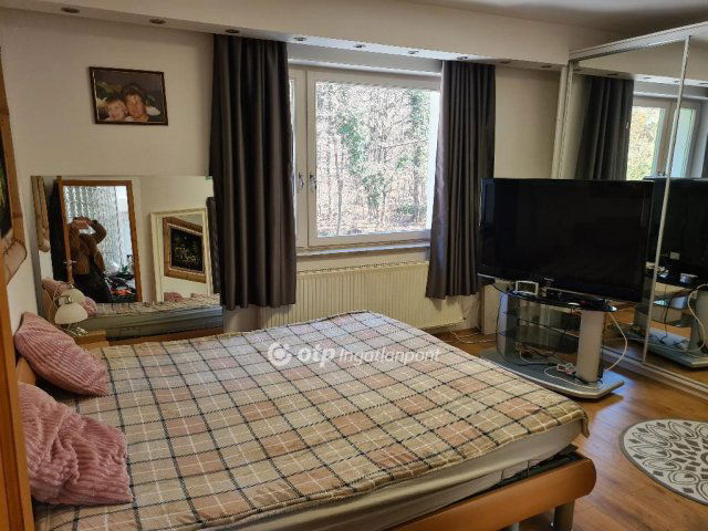 Eladó családi ház, Budapesten, II. kerületben 425 M Ft