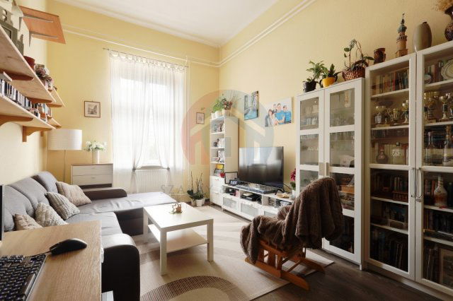 Eladó téglalakás, Sopronban 84.9 M Ft, 5 szobás