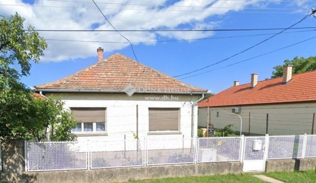 Eladó családi ház, Sárospatakon 27.99 M Ft, 3 szobás