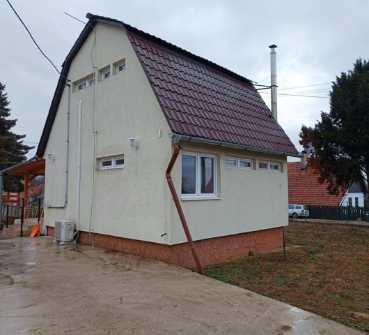 Eladó családi ház, Erdőkertesen 54.5 M Ft, 2 szobás