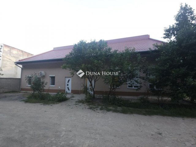 Kiadó iroda, Kecskeméten 290 E Ft / hó / költözzbe.hu