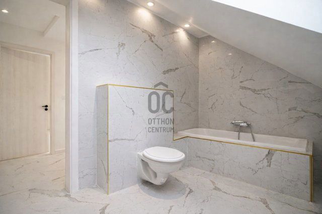 Eladó ikerház, Budapesten, XVIII. kerületben 160 M Ft, 4 szobás