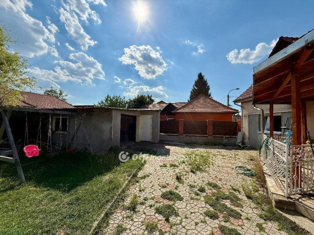 Eladó családi ház, Miskolcon 69.9 M Ft, 4+2 szobás