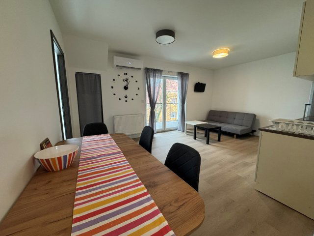 Kiadó téglalakás, albérlet, Pécsett, Légszeszgyár utcában