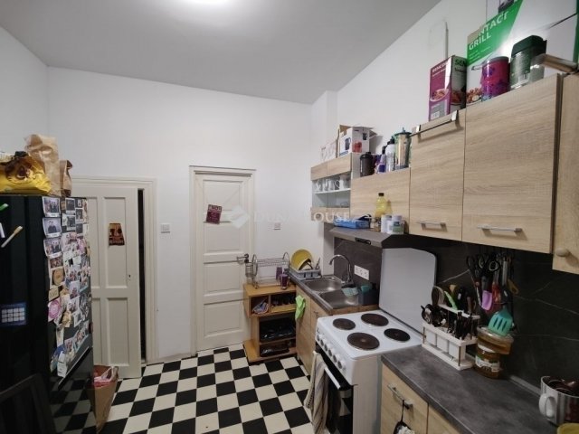 Eladó családi ház, Budapesten, XVIII. kerületben 160 M Ft