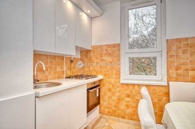 Eladó téglalakás, Budapesten, XVIII. kerületben 64.9 M Ft