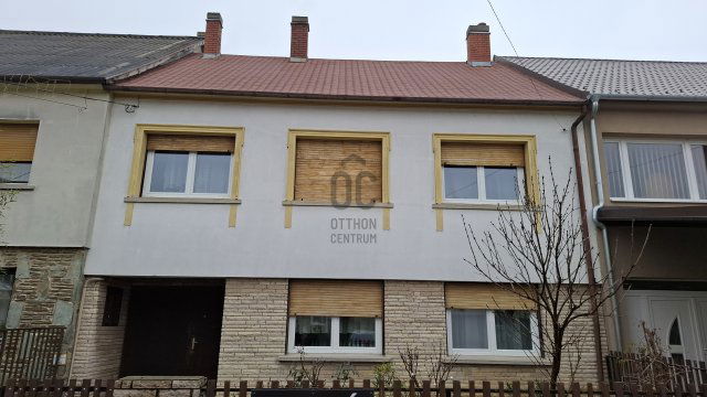 Eladó családi ház, Szombathelyen 79 M Ft, 4 szobás