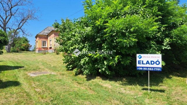 Eladó családi ház, Sümegcsehin 17 M Ft, 2 szobás