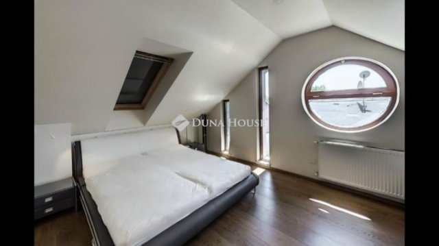 Eladó családi ház, Budapesten, XX. kerületben 164 M Ft, 4 szobás