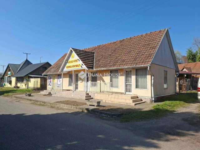 Eladó családi ház, Záhonyon 12.5 M Ft, 2 szobás