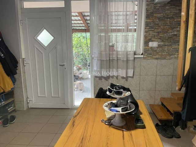 Eladó nyaraló, Baján 49 M Ft, 4 szobás / költözzbe.hu