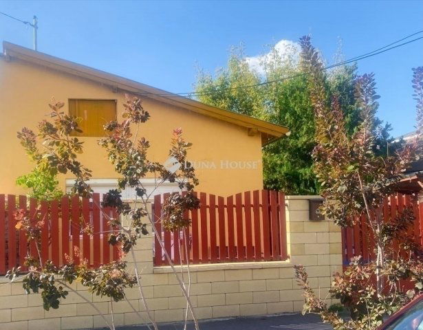 Eladó családi ház, Budapesten, XX. kerületben 55 M Ft, 4 szobás