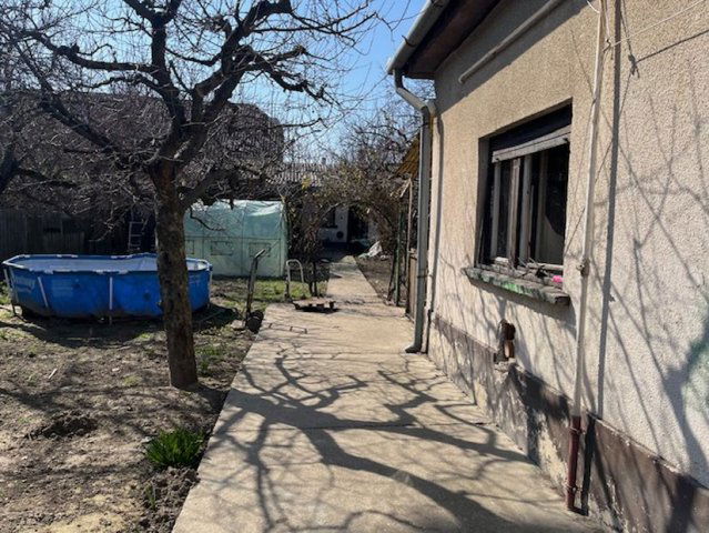 Eladó családi ház, Szigethalmon 48 M Ft, 3 szobás