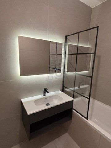 Eladó téglalakás, Budapesten, IX. kerületben, Kinizsi utcában