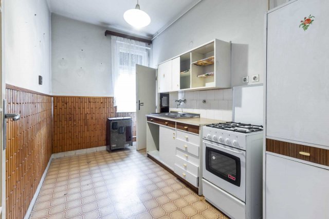 Eladó téglalakás, Budapesten, XIII. kerületben, Arasz utcában