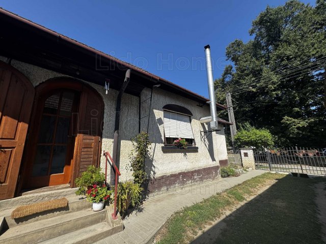 Eladó családi ház, Fityeházon 27.9 M Ft, 4 szobás