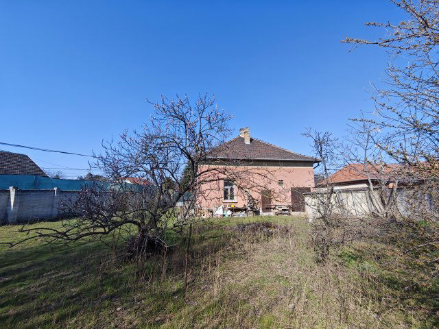 Eladó családi ház, Budapesten, XXIII. kerületben, Haraszti úton