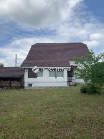 Eladó családi ház, Dányon 65 M Ft, 4 szobás