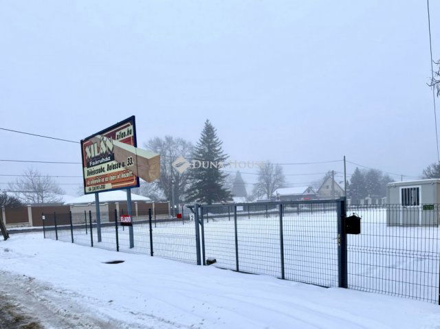 Eladó telek, Békéscsabán, Görbe utcában 29.9 M Ft