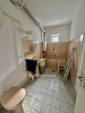 Eladó téglalakás, Salgótarjánban 19.9 M Ft, 2 szobás